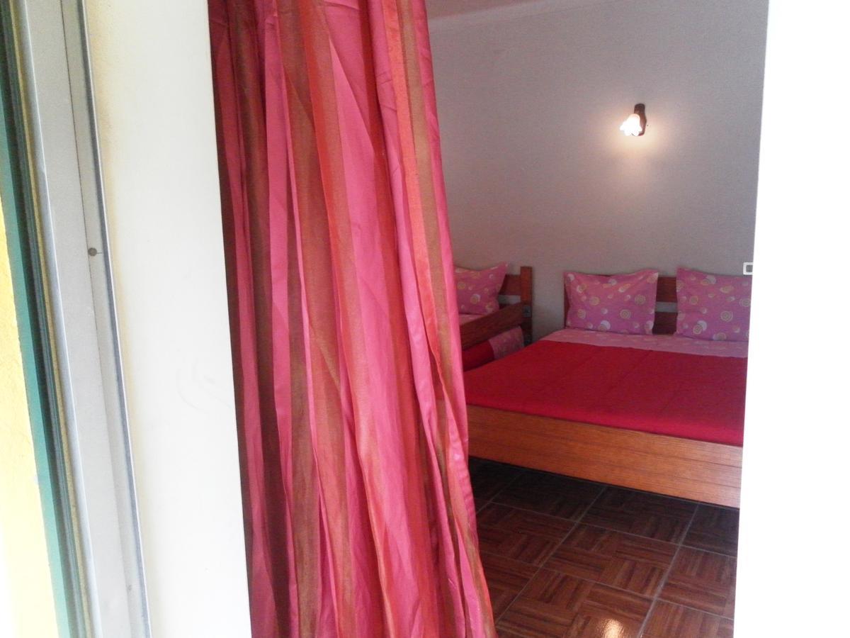 Residencial Pinho Verde Меальяда Экстерьер фото