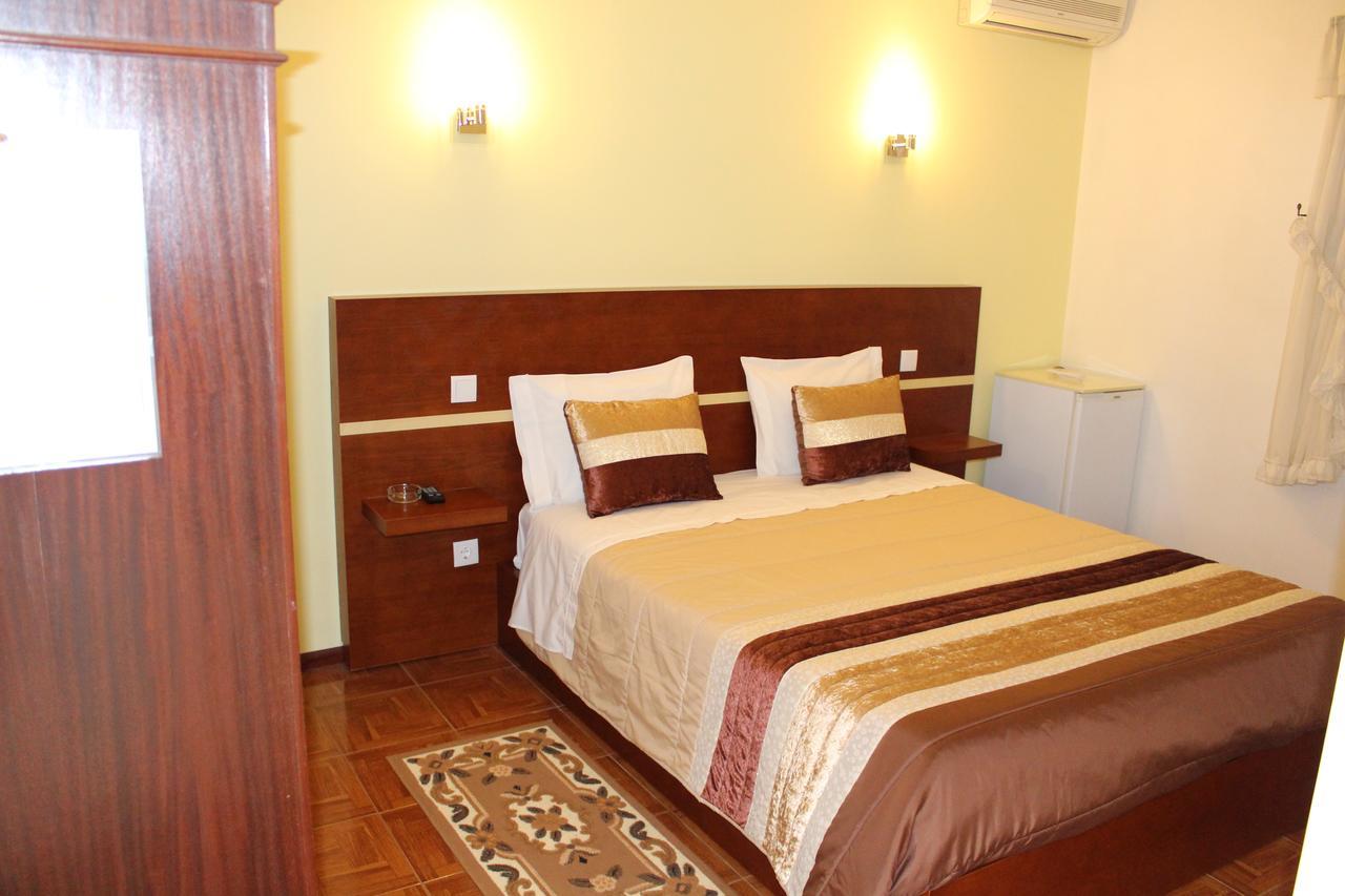Residencial Pinho Verde Меальяда Экстерьер фото